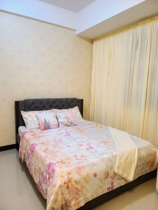 House Of B&Y At 101 Newport Across Naia T3 Apartment Манила Екстериор снимка