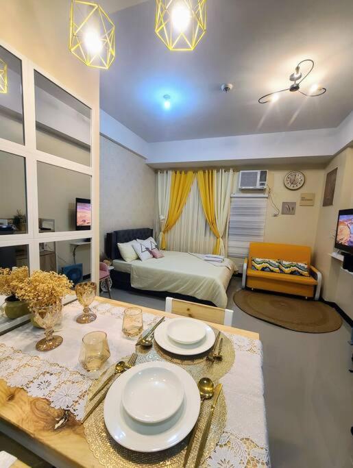 House Of B&Y At 101 Newport Across Naia T3 Apartment Манила Екстериор снимка