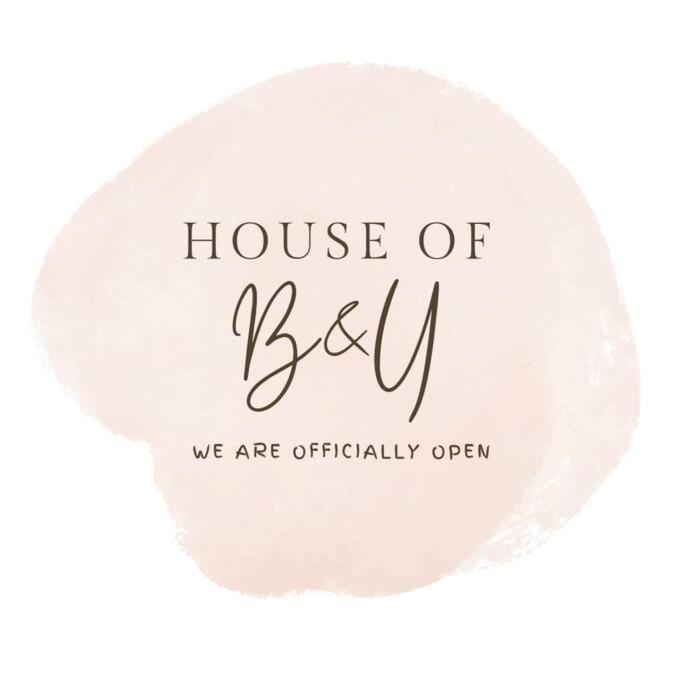 House Of B&Y At 101 Newport Across Naia T3 Apartment Манила Екстериор снимка